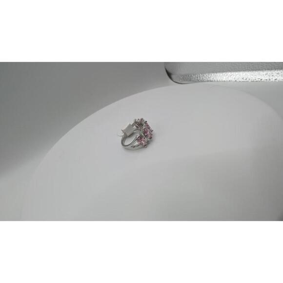 Silver Tone Ring with Pink Gemstones, Size 6 - Picture 6 of 8